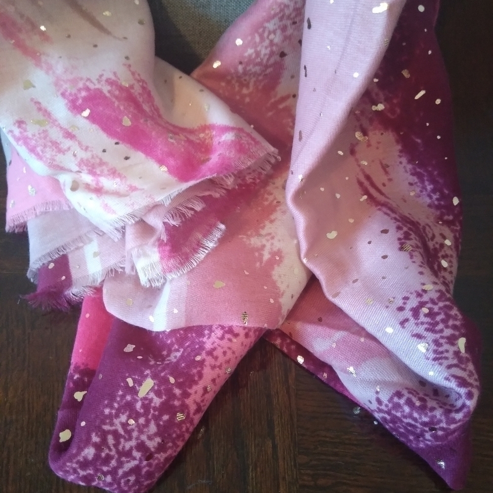 Abstract Pattern Scarf In Pink - Picture 4 of 10